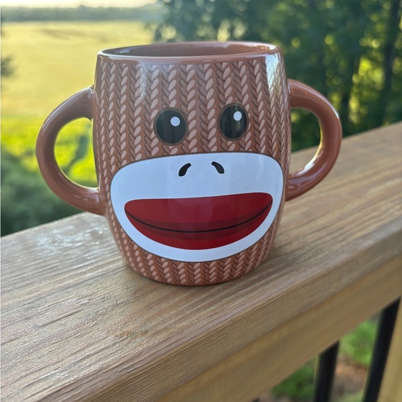Brown Monkey Face Mug - Picture 3 of 4